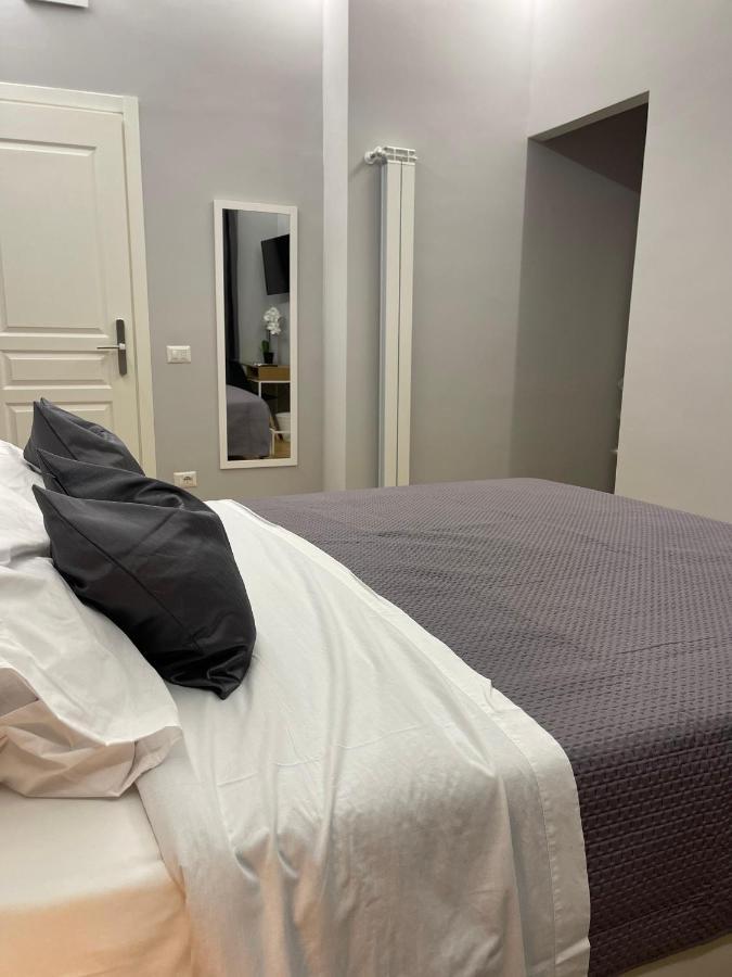 Vomero Suite And Deluxe Room B&B Napoli Eksteriør bilde
