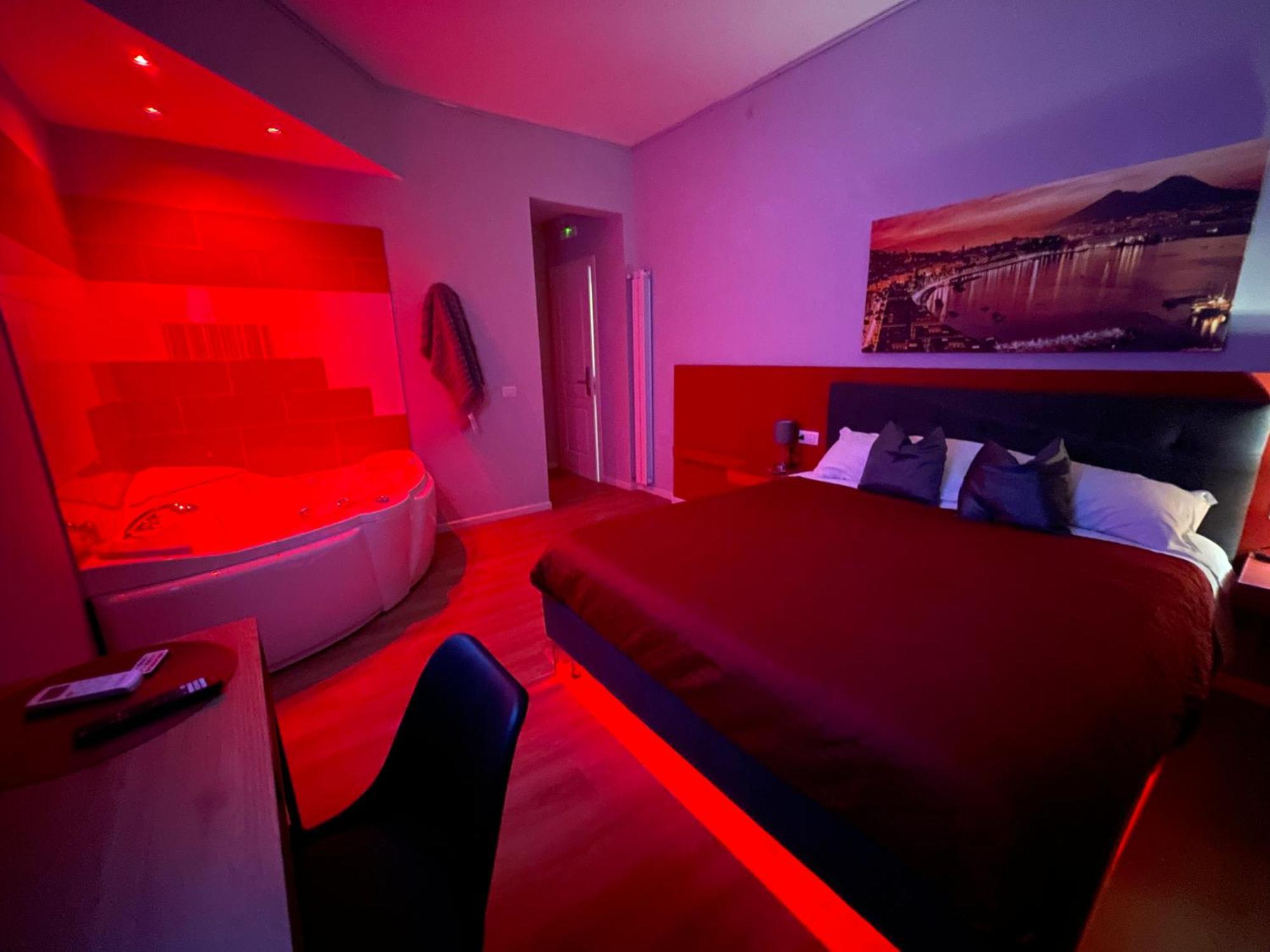 Vomero Suite And Deluxe Room B&B Napoli Eksteriør bilde