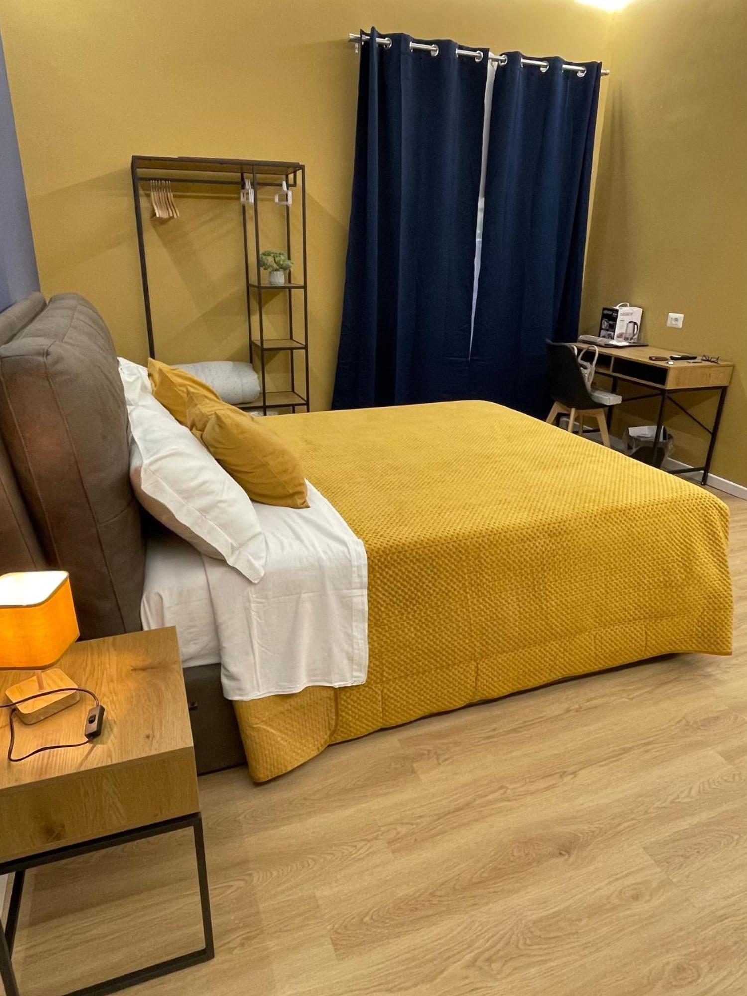 Vomero Suite And Deluxe Room B&B Napoli Eksteriør bilde