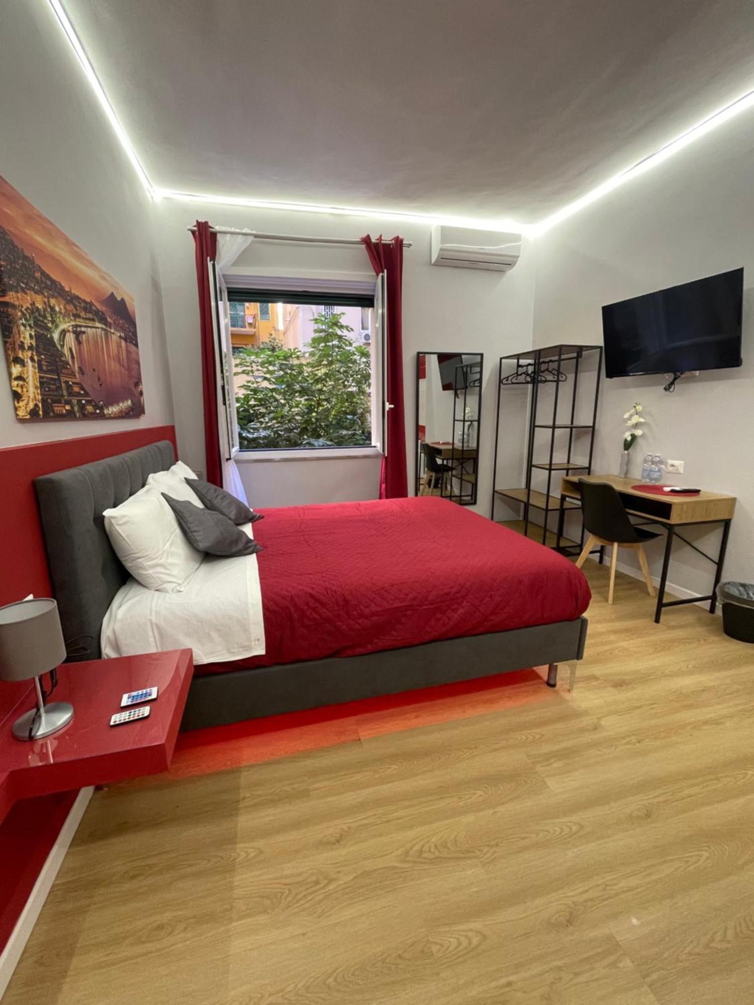Vomero Suite And Deluxe Room B&B Napoli Eksteriør bilde
