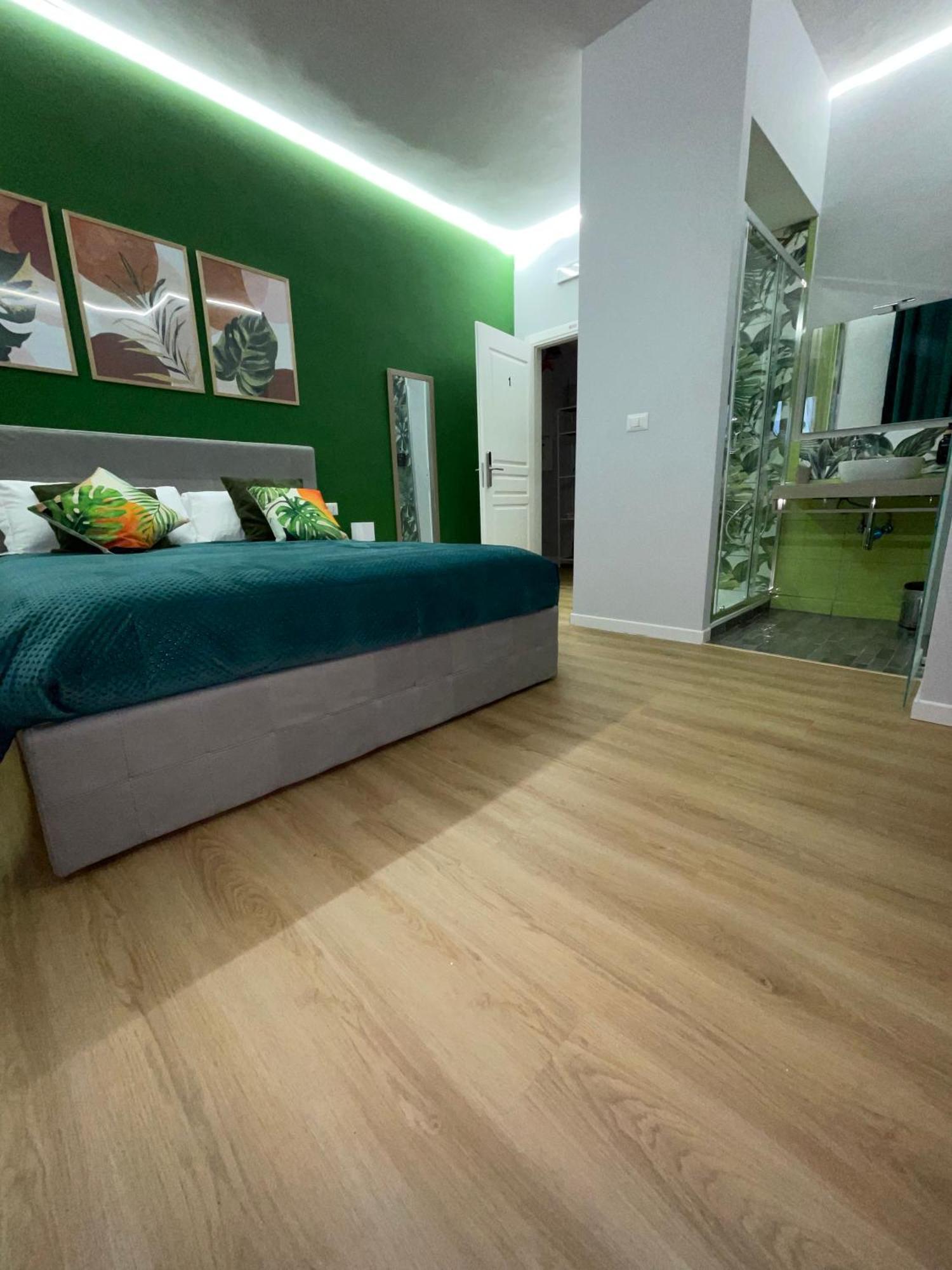 Vomero Suite And Deluxe Room B&B Napoli Eksteriør bilde