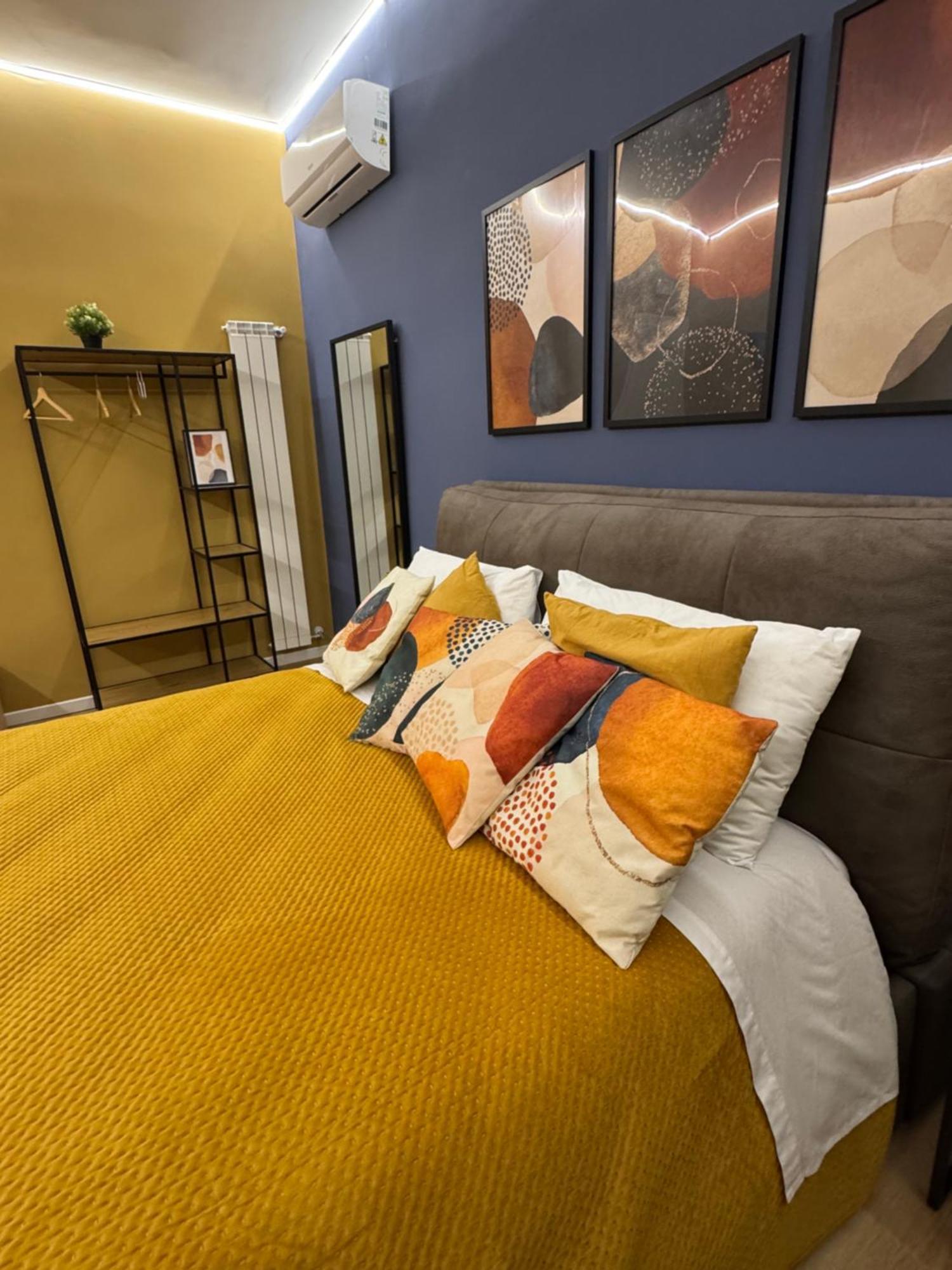 Vomero Suite And Deluxe Room B&B Napoli Eksteriør bilde